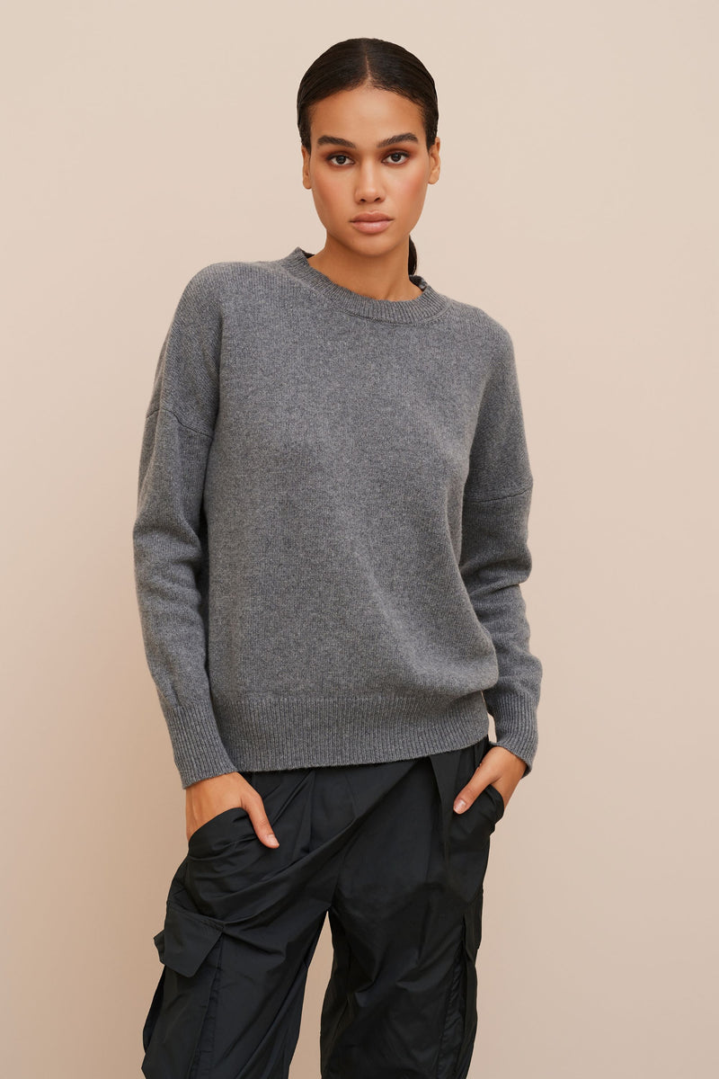 LOOSE BOATNECK SWEATER IN CHUNKY WOOL AND CASHMERE
