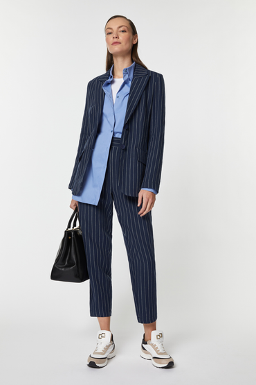 Carla 2025 g abbigliamento