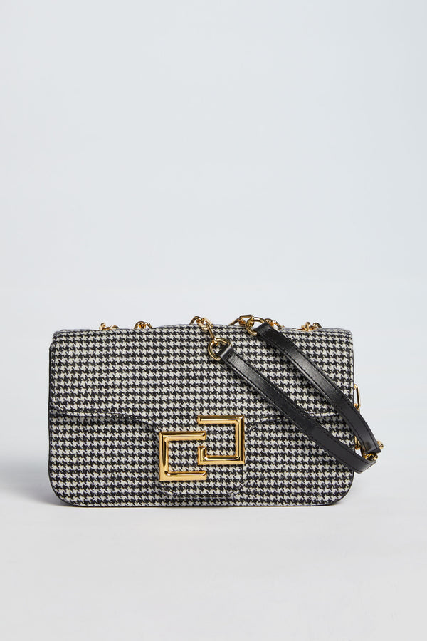 STRUCTURED SHOULDER BAG IN A HOUNDS-TOOTH PRINT WITH GOLDEN CHAIN