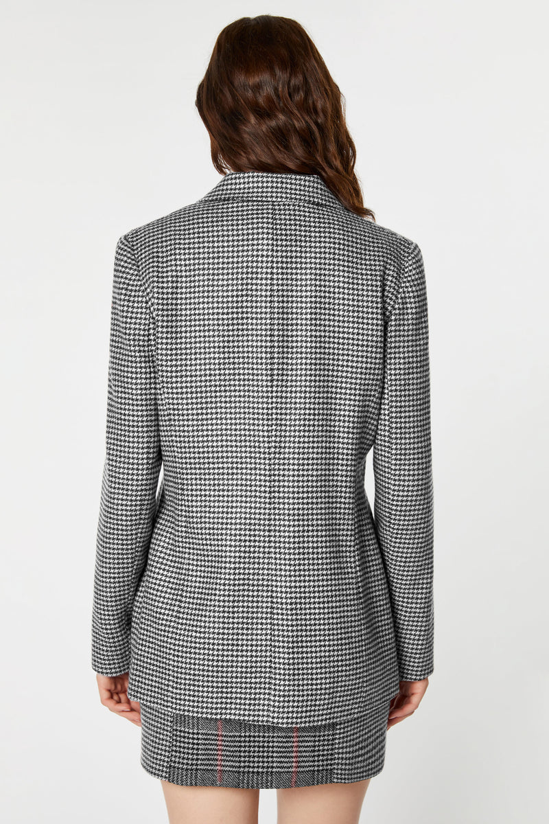 STRETCHY HOUNDSTOOTH DOUBLE-BREASTED BLAZER 