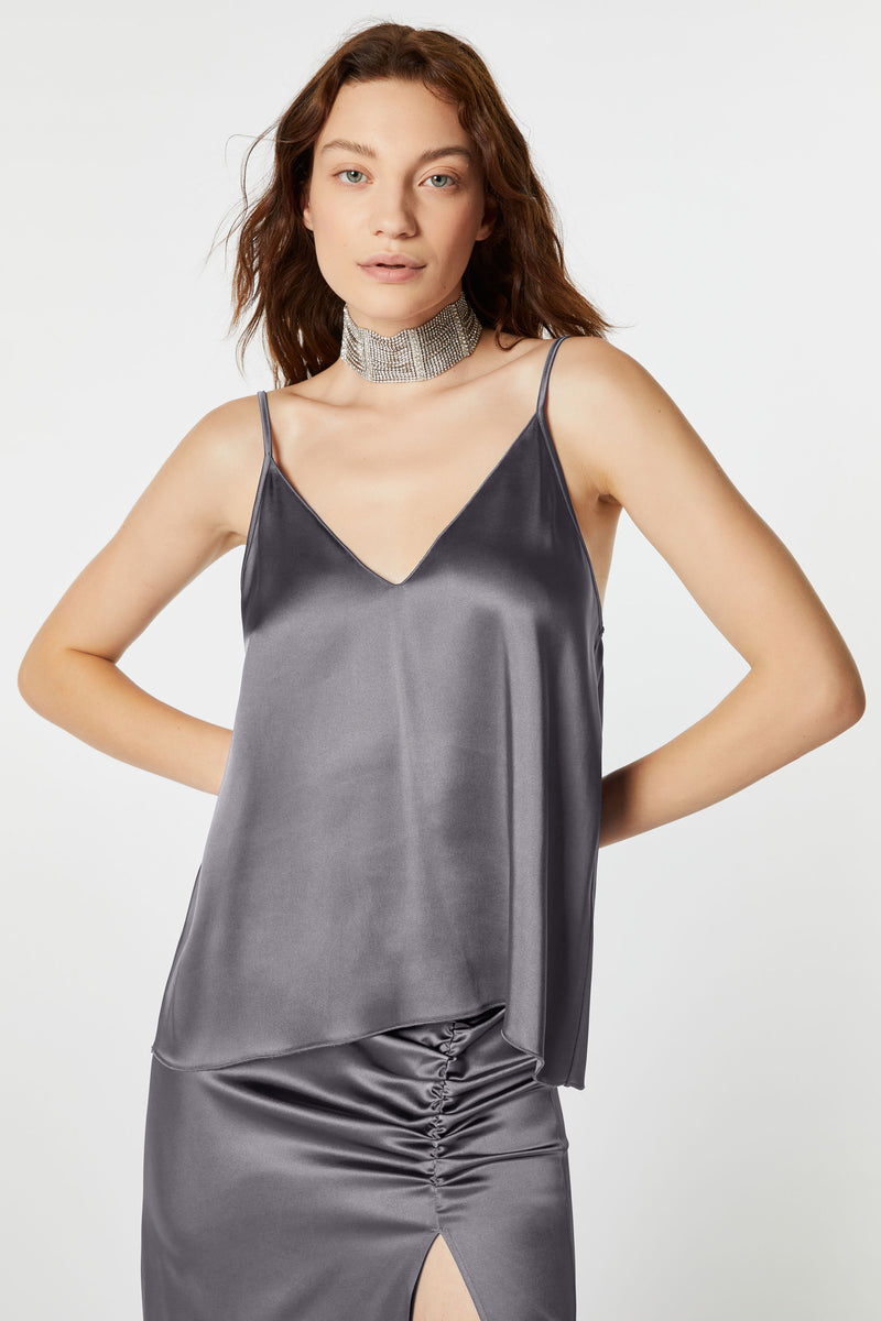 STRETCHY SATIN TOP WITH THIN STRAPS