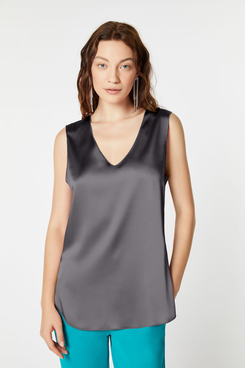 STRETCHY SATIN TOP WITH WIDE STRAPS
