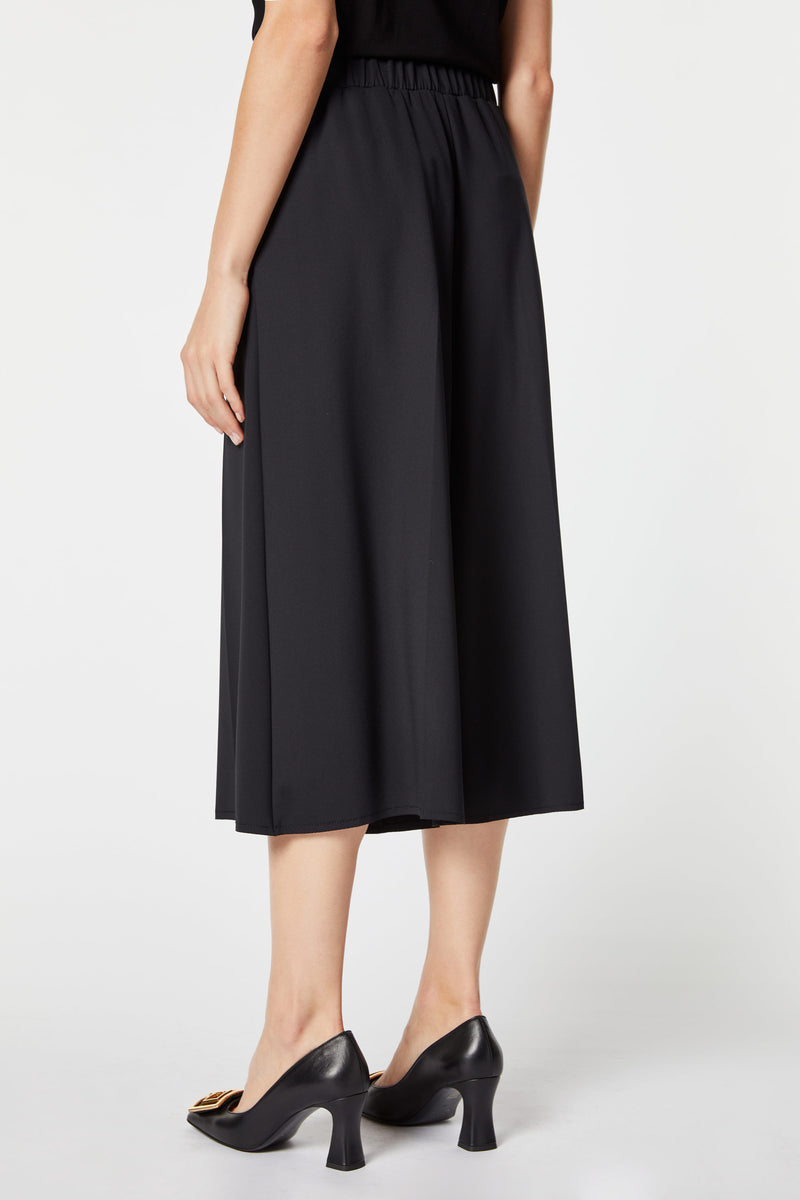 WIDE-LEG CULOTTE TROUSERS IN ENGINEERED STRETCHY JERSEY