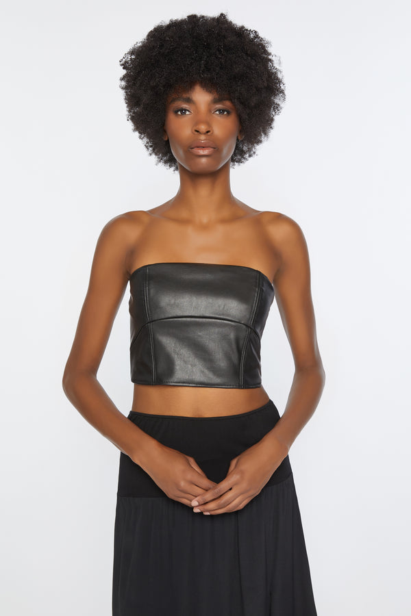 FAUX LEATHER TOP WITH UNPADDED SHOULDERS
