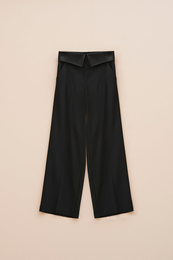TAILORED PANTS IN STRETCHY VISCOSE CREPE WITH TURN-UP WAIST