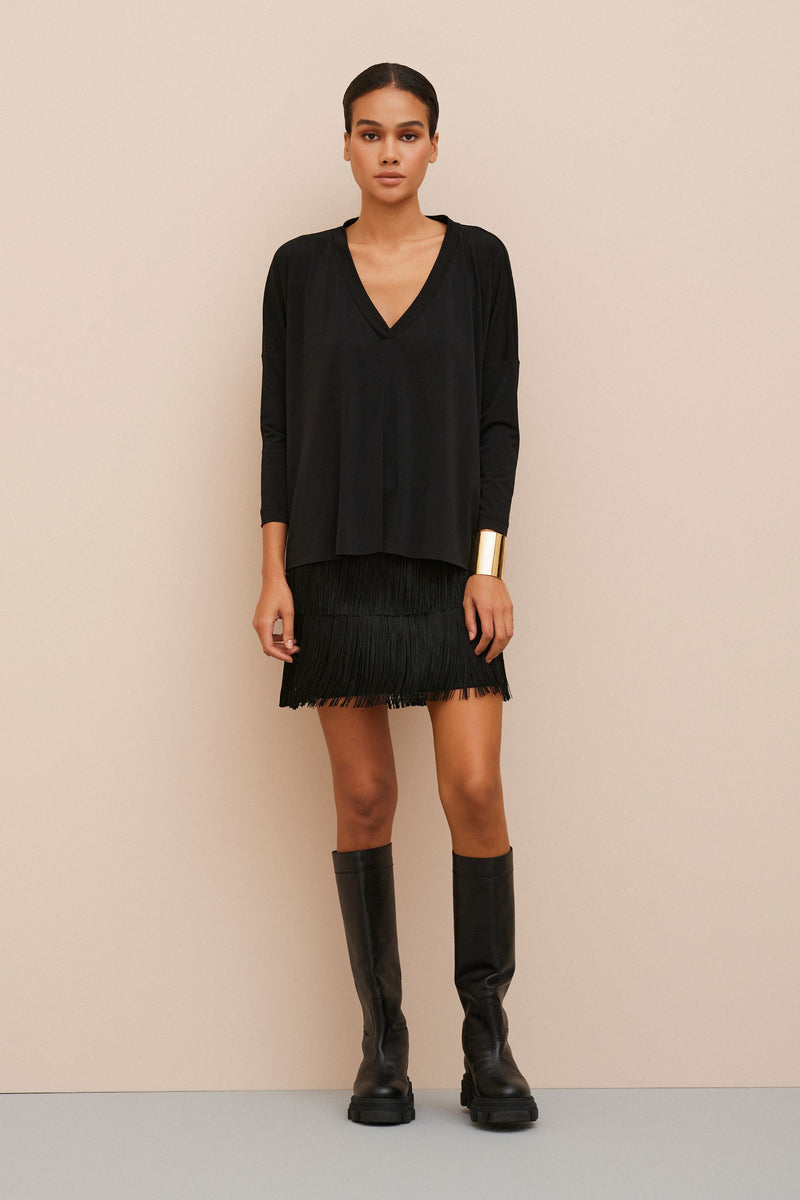 LONG-SLEEVED V-NECK TOP IN STRETCHY JERSEY CREPE 