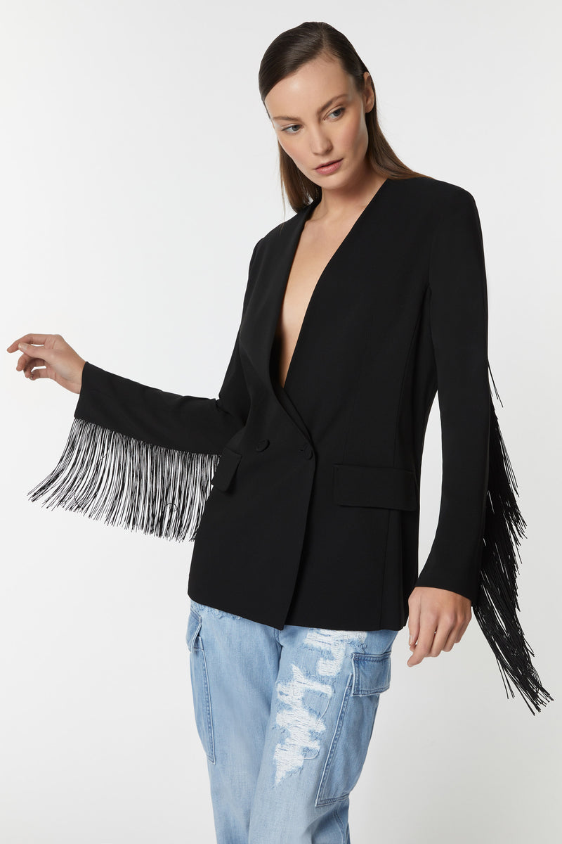 DOUBLE-BREASTED BLAZER IN STRETCHY VISCOSE CRÊPE, COLLARLESS AND FRINGED