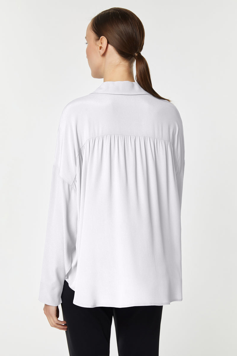 V-NECK COLLARED SHIRT IN CRÊPE DE CHINE WITH PATCH POCKETS
