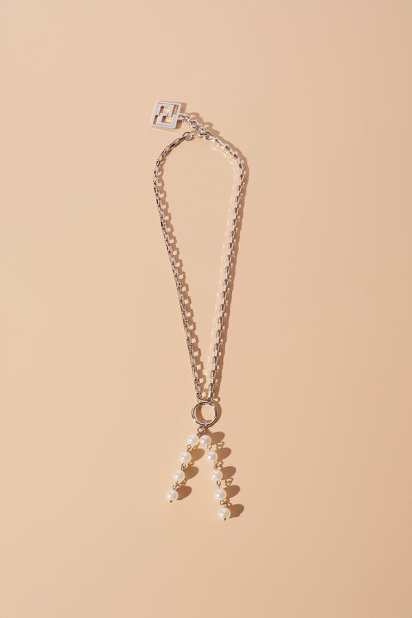 RECTANGULAR LINK NECKLACE WITH PEARL CHARMS