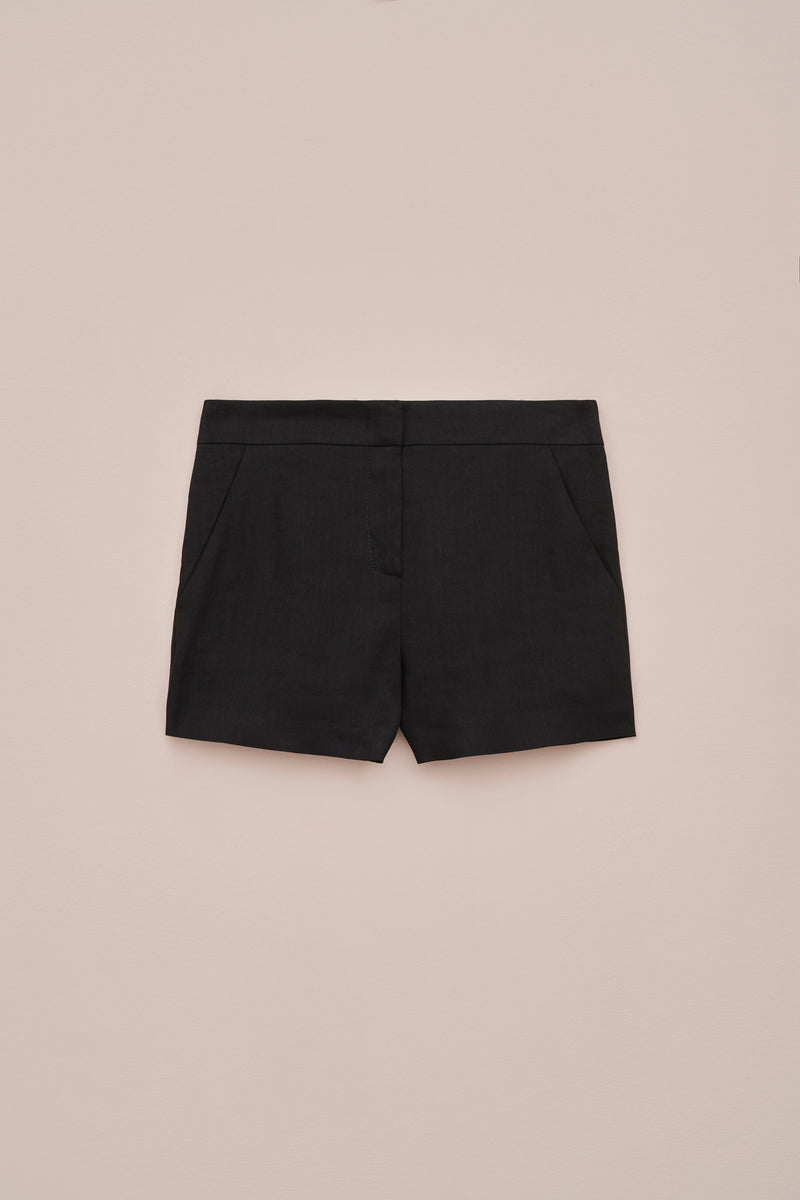 LINEN BERMUDA SHORTS WITH SIDE POCKETS